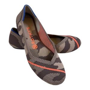 Rothy’s Camo Taupe Orange Racing Stripe The Flat Round Toe Retired 7.5